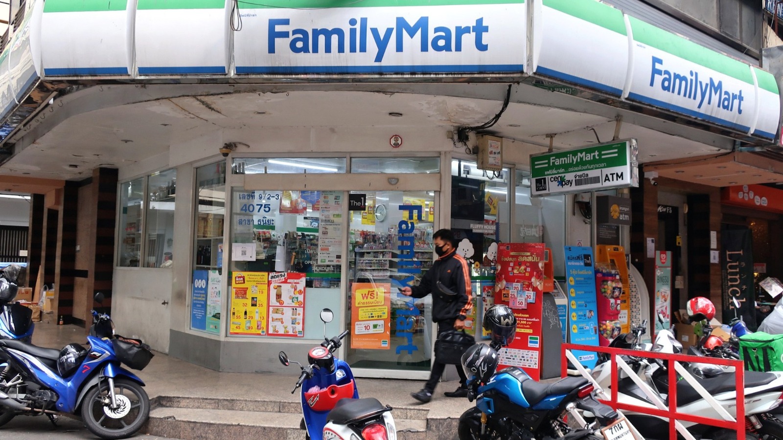 日本“全家”便利店退出泰国